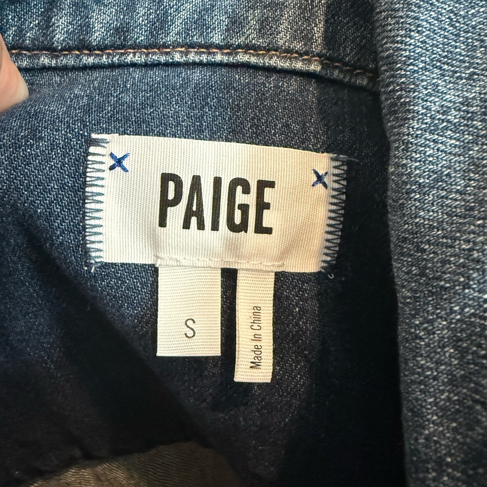 PAIGE Aveline distressed denim jacket. Size S - Picture 8 of 9